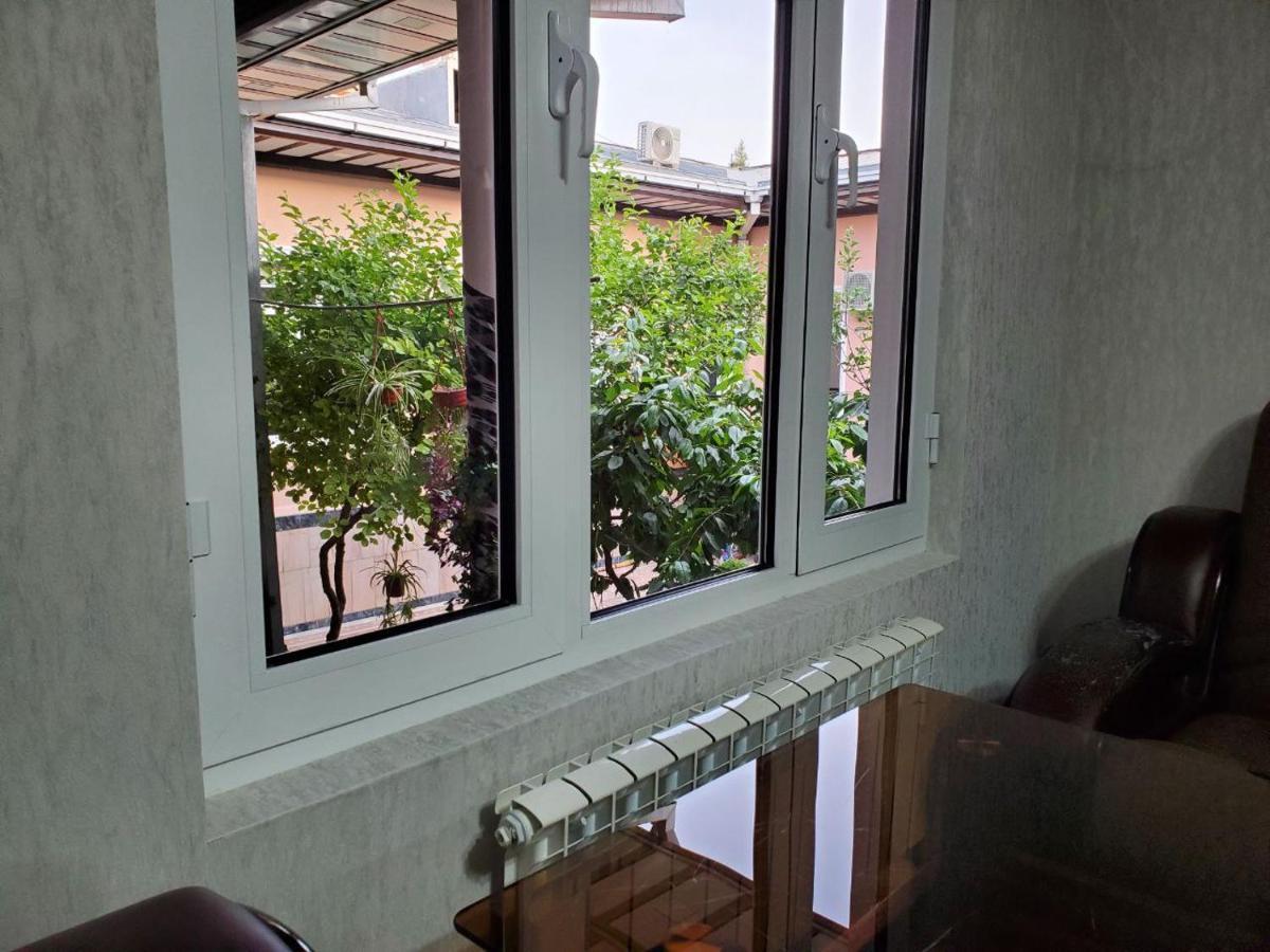 Nursultan Grand Guest House Samarkand Exterior photo
